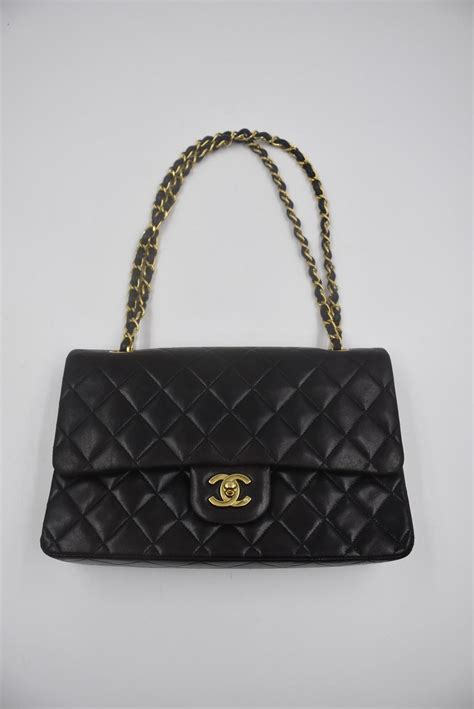 sac chanel vintage bruxelles|antique Chanel bag.